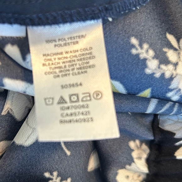 Loft Floral Mini Skirt Large Navy & White  Elastic Waist Pockets Tie Belt Detail - Picture 8 of 10